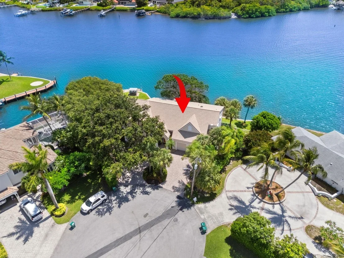 Photo of 35 Tradewinds Circle
