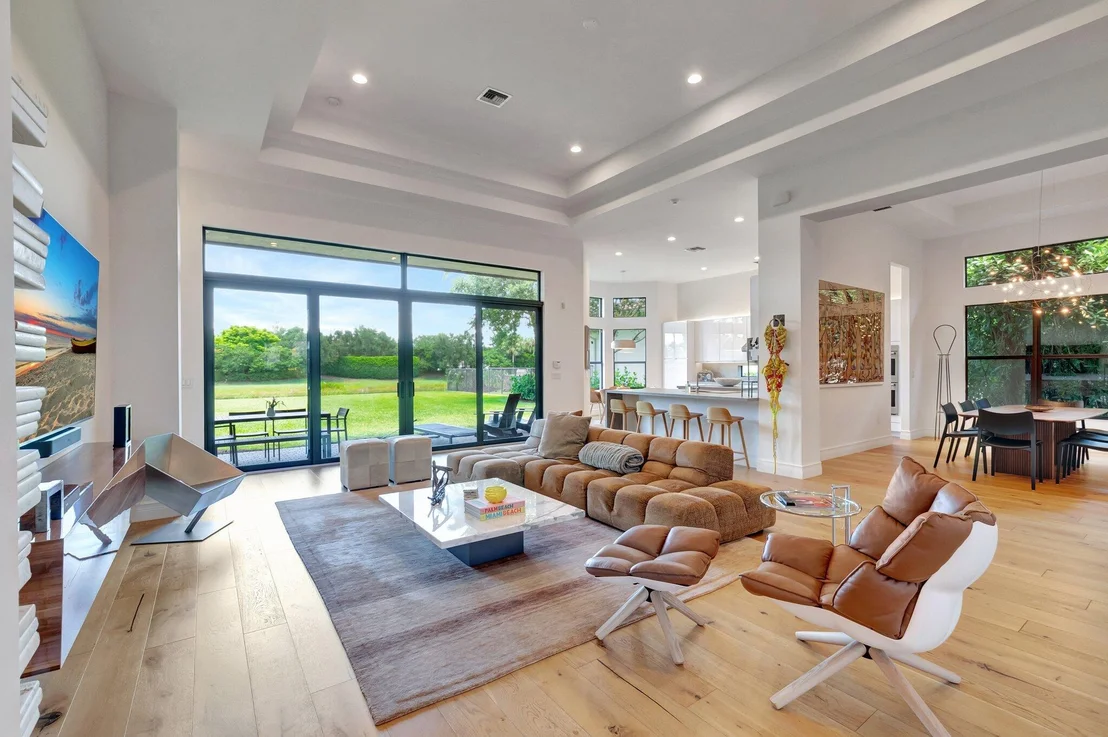 Photo of 9288 Tropez Lane