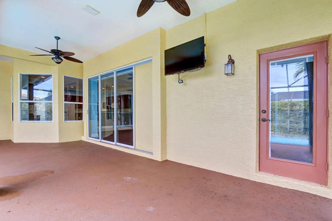 Photo of 2035 SW Panther Trace