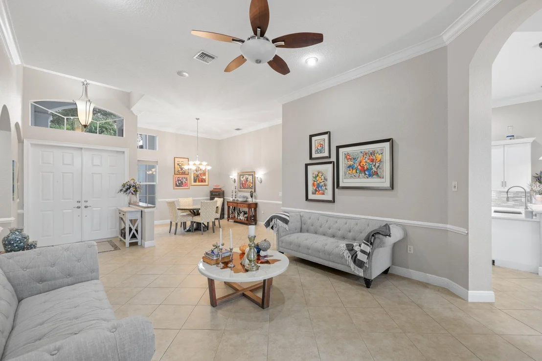 Photo of 10812 Castle Oak Drive
