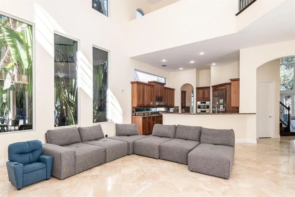 Photo of 8849 Valhalla Drive