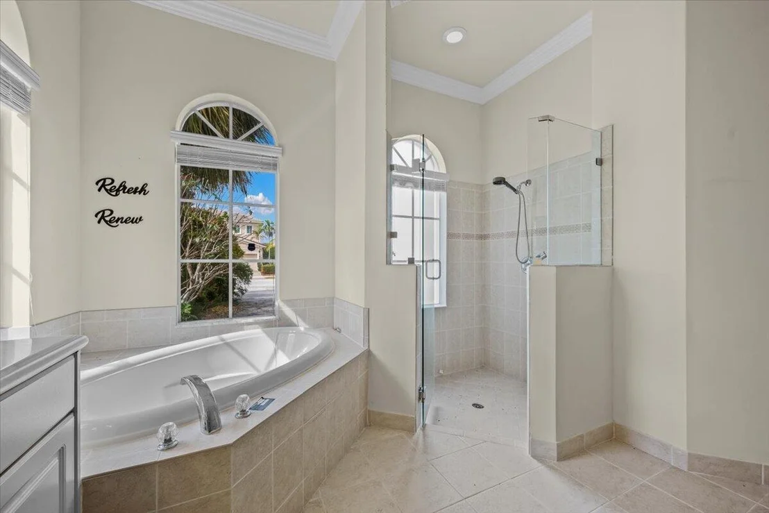 Photo of 9165 Pineville Drive