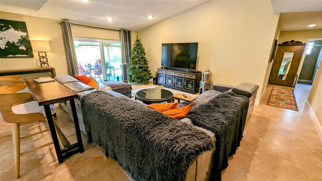 Photo of 8105 Nutmeg Way