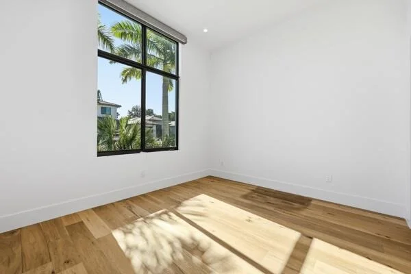Photo of 18417 Symphony Court