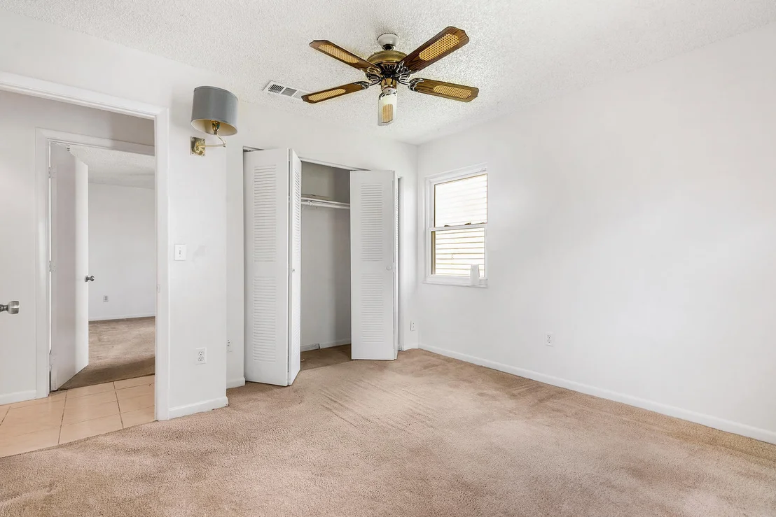 Photo of 5262 Edgewood Drive