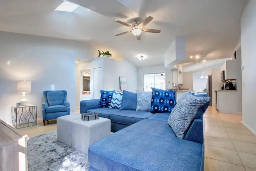 Photo of 1525 Esterbrook Lane