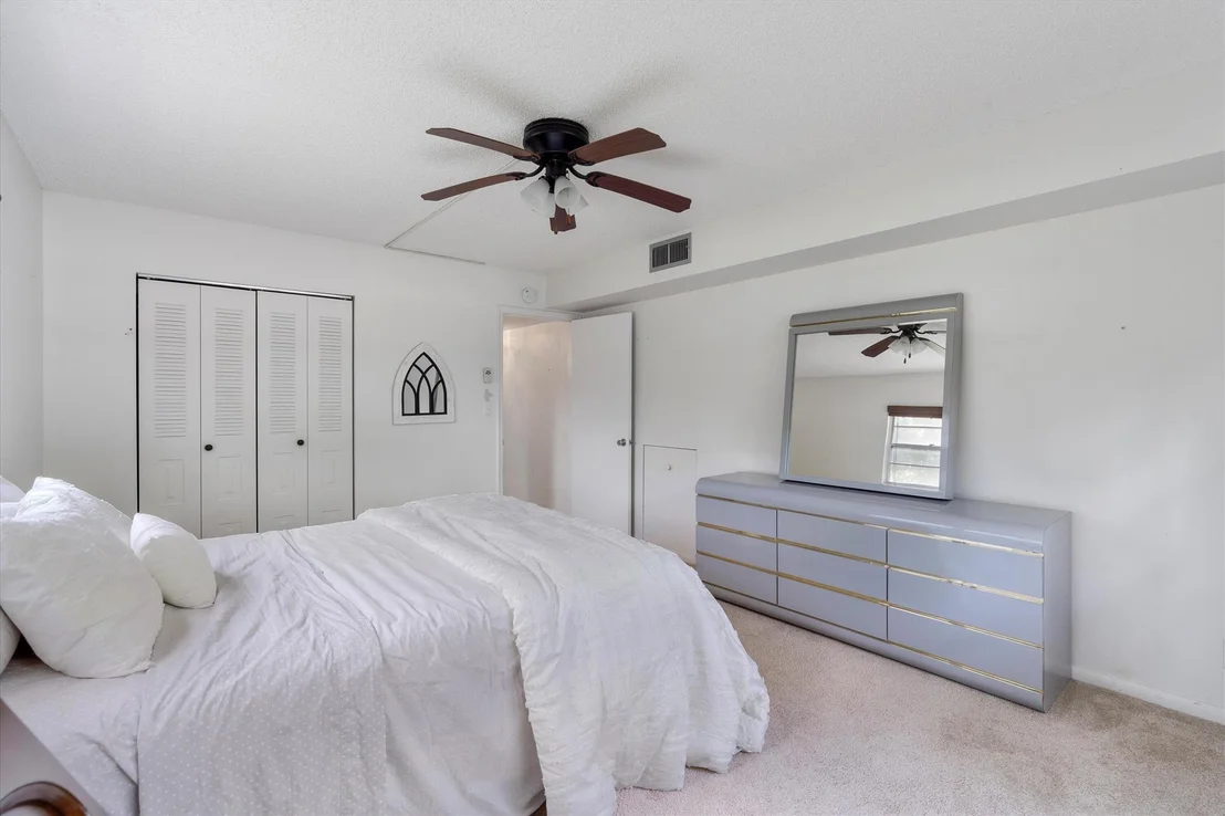 Photo of Unit A1 at 1904 Bermuda Circle
