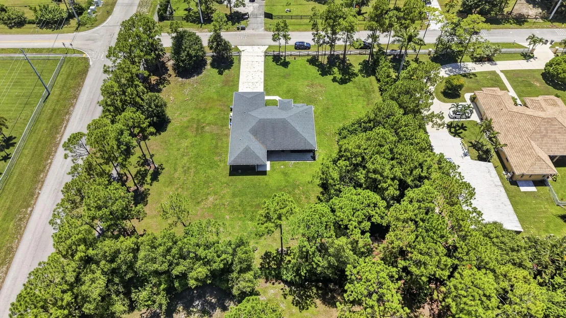 Photo of 17519 Tangerine Boulevard