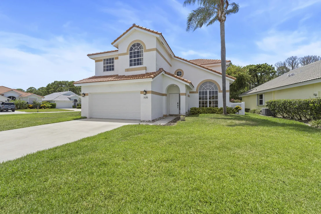 Photo of 7015 SE Cutler Trail SE