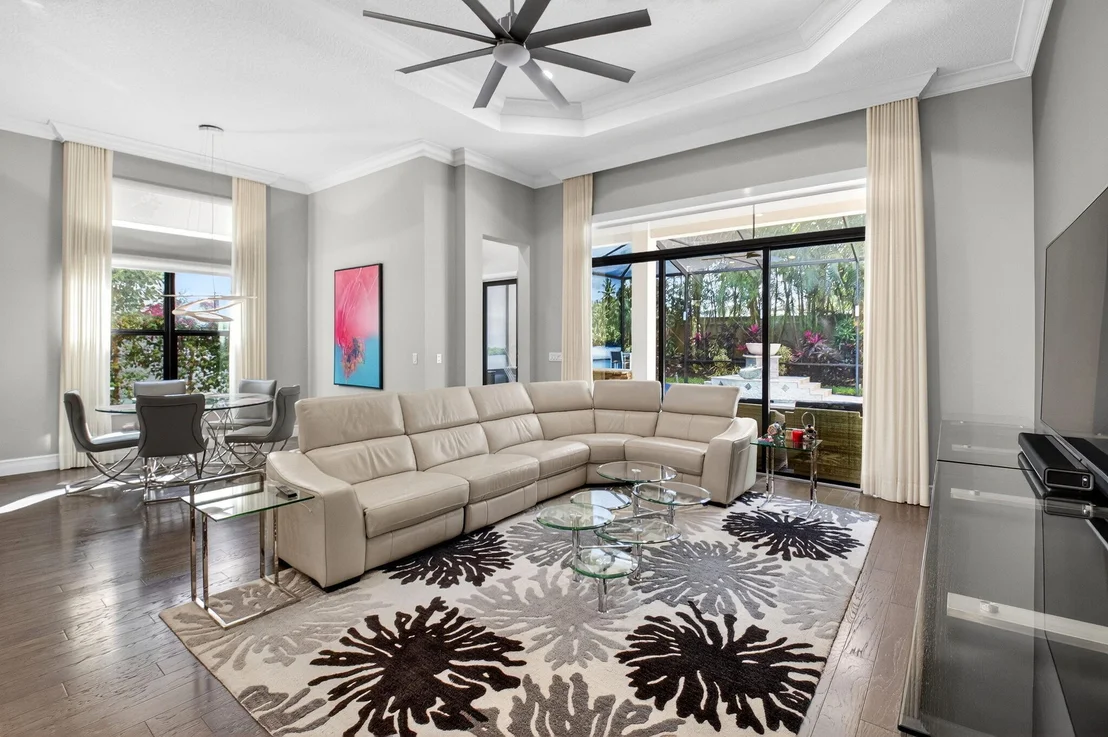 Photo of 16921 Pavilion Way