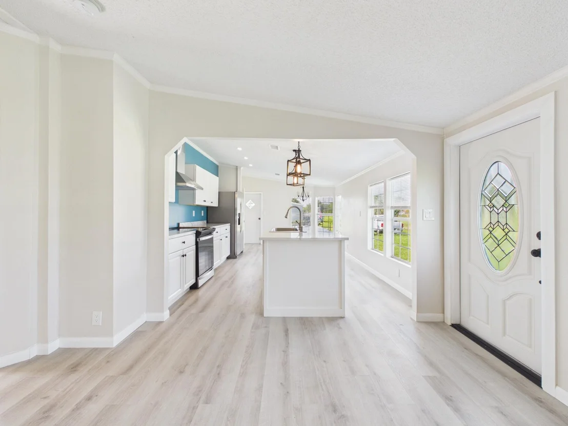 Photo of 17090 NW 38th Avenue