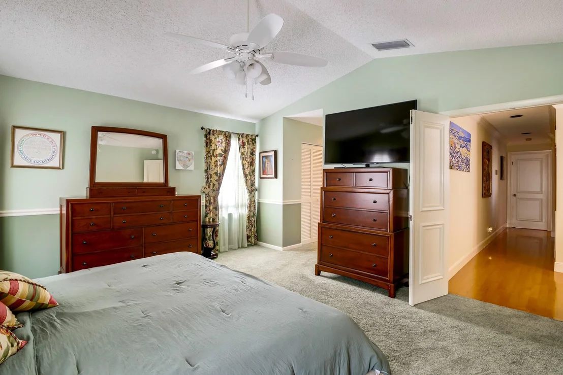Photo of 7558 Briar Cliff Circle