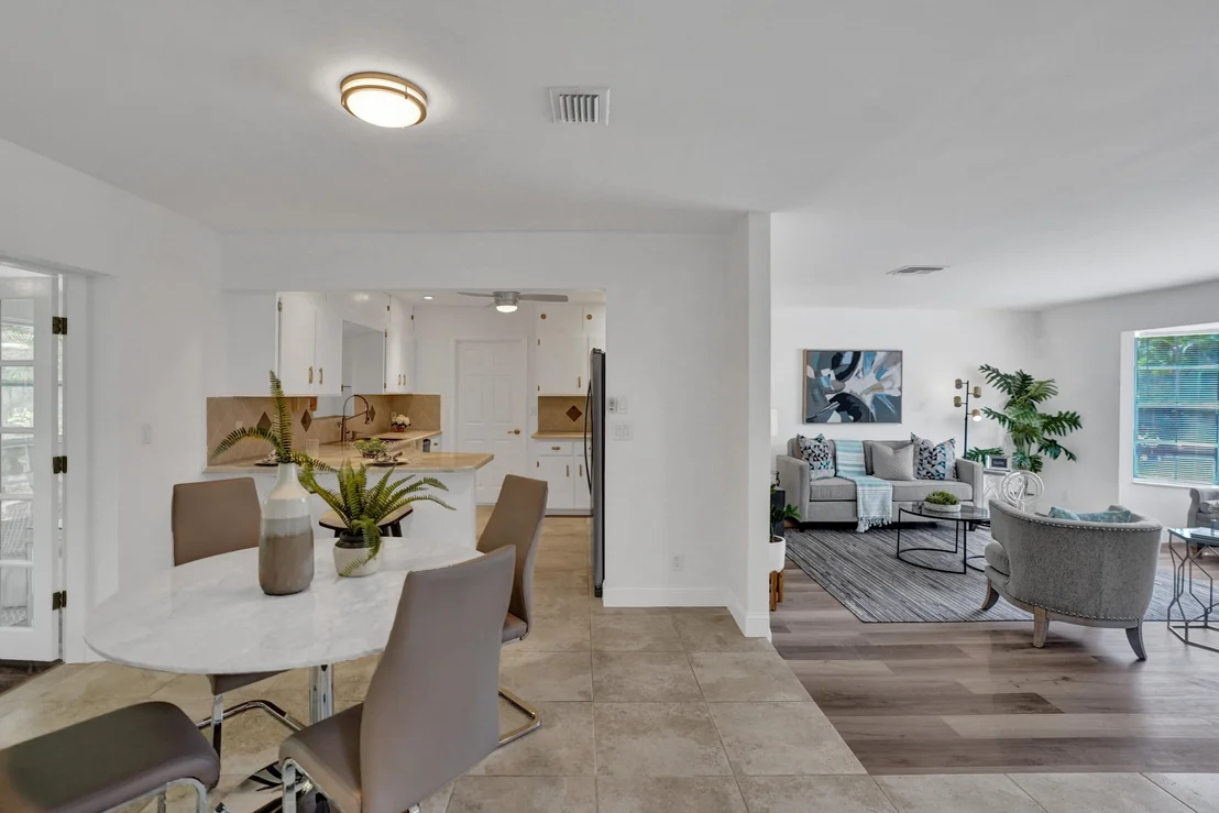 Photo of 505 Heron Drive