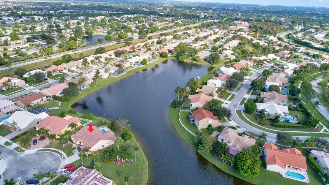 Photo of 18590 Serena Pointe Lane