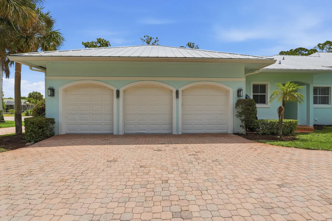 Photo of 14737 Morgan Close