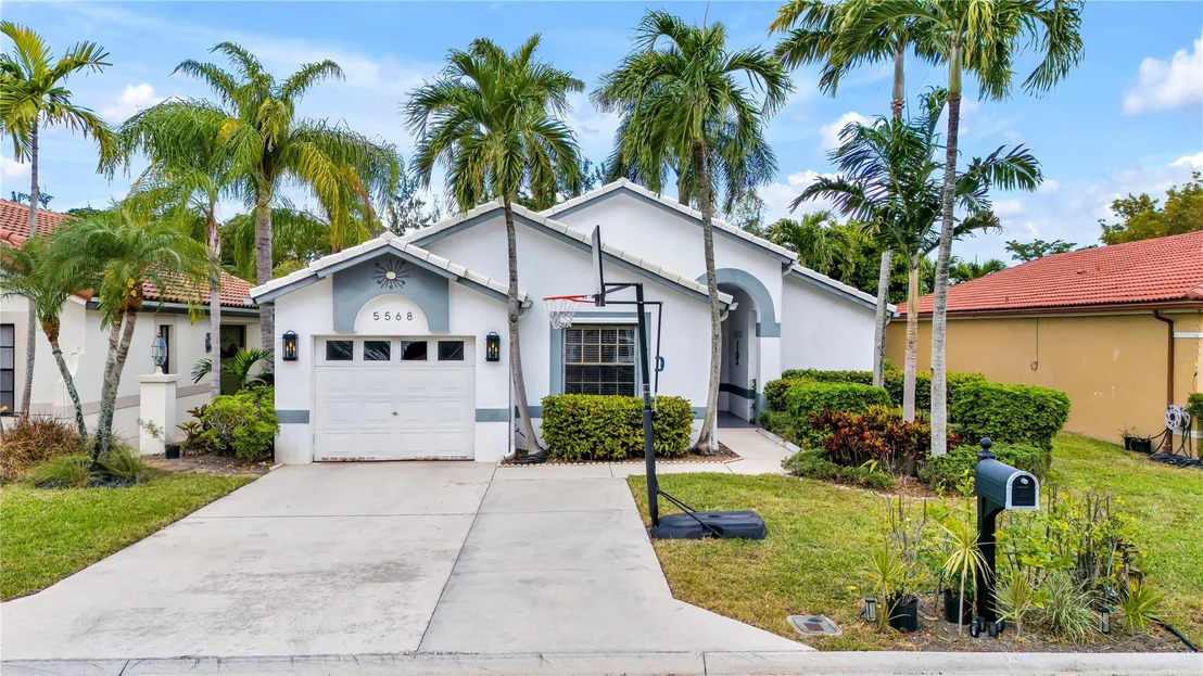 Photo of 5568 American Circle