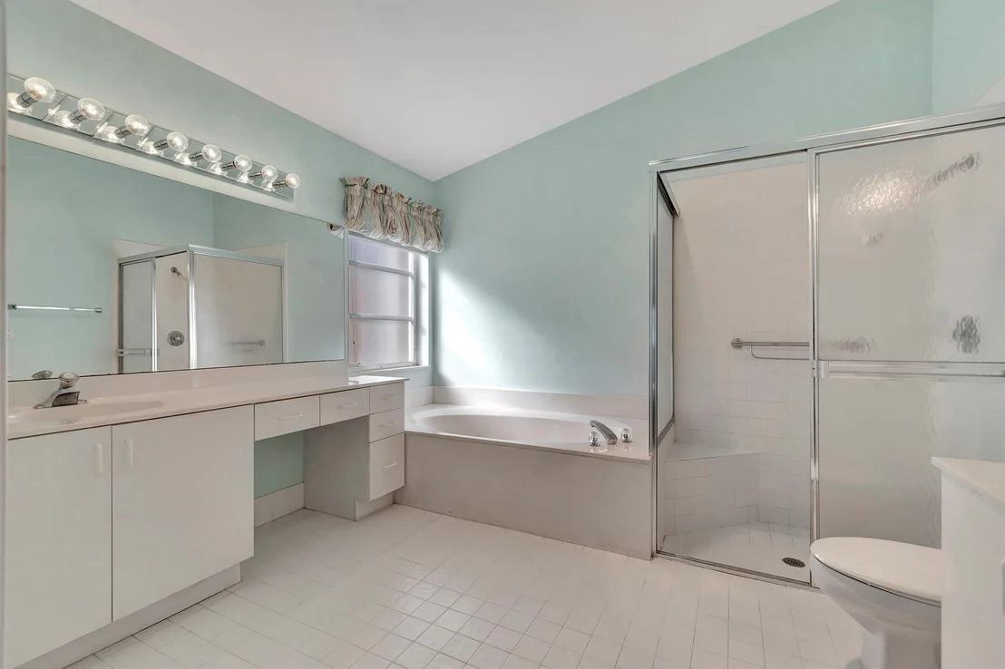 Photo of 9827 Harbour Lake Circle