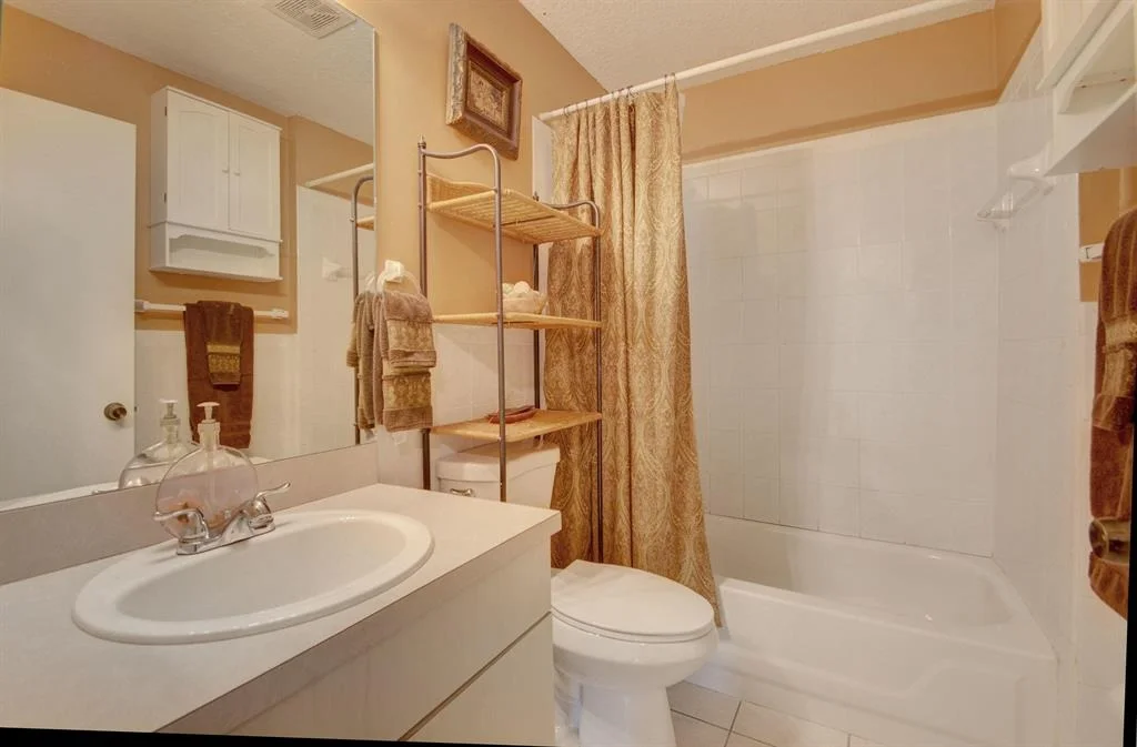 Photo of 4223 Willowood Lane