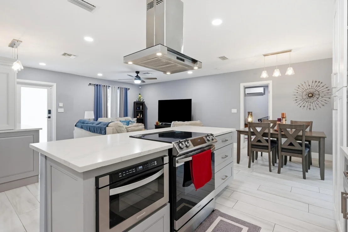 Photo of 141 SE 8th Street