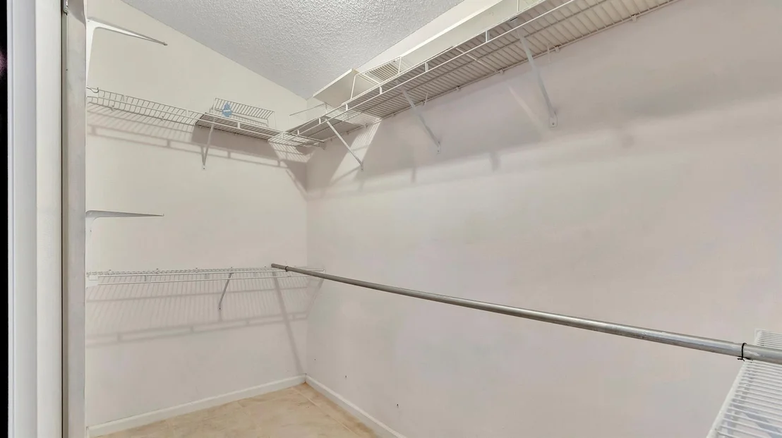 Photo of 7867 Waterfall Terrace