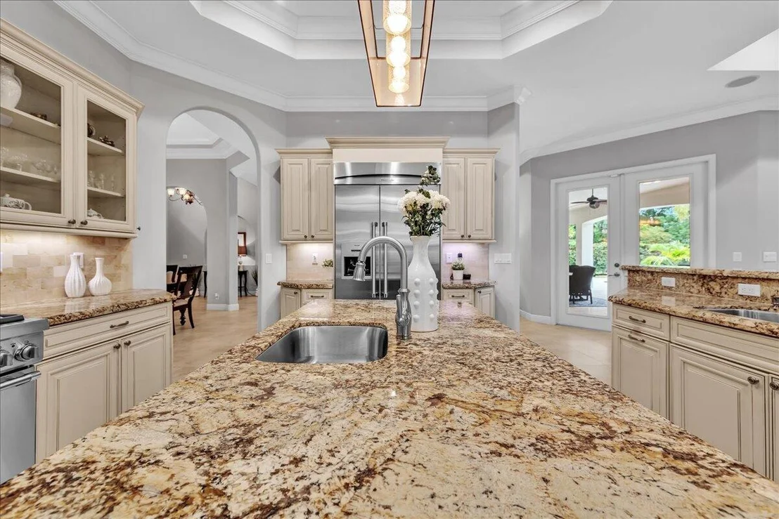 Photo of 378 Squire Drive