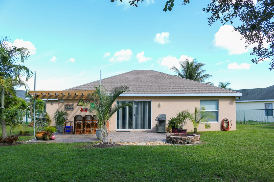 Photo of 4544 SE Murray Cove Circle