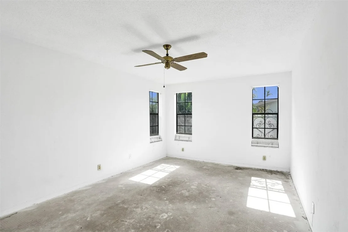 Photo of 65 W Palm Drive