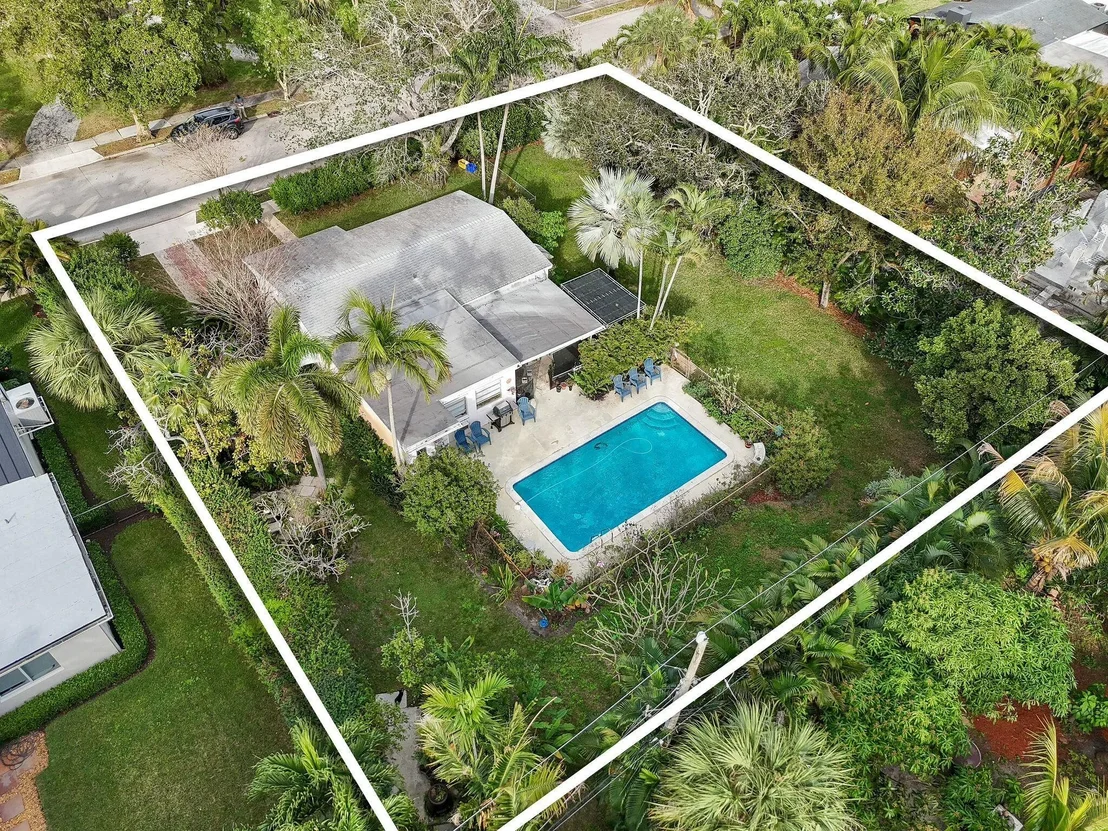 Photo of 1002 Ardmore Road