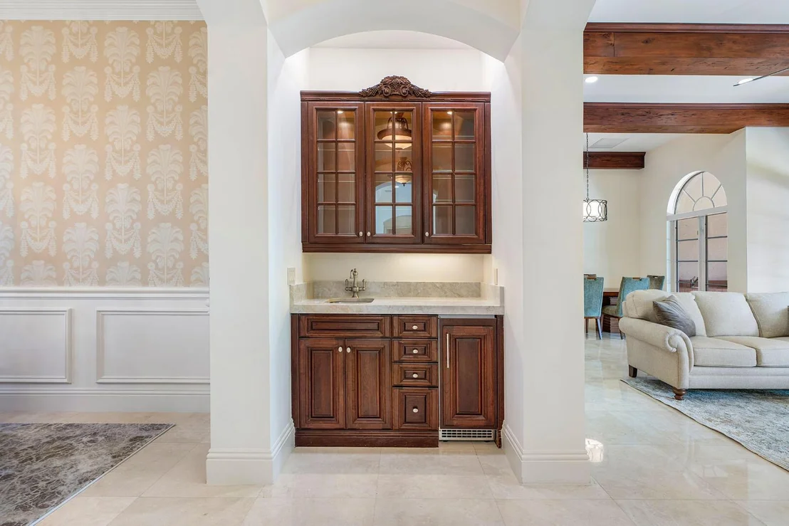 Photo of 384 Royal Palm Way