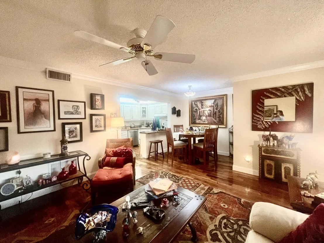 Photo of Unit A2 at 309 Knotty Pine Circle