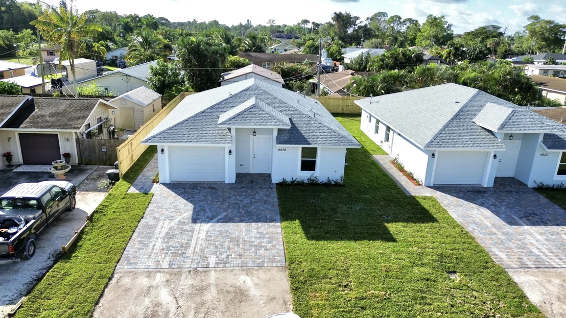 Photo of 4916 Biscayne Drive