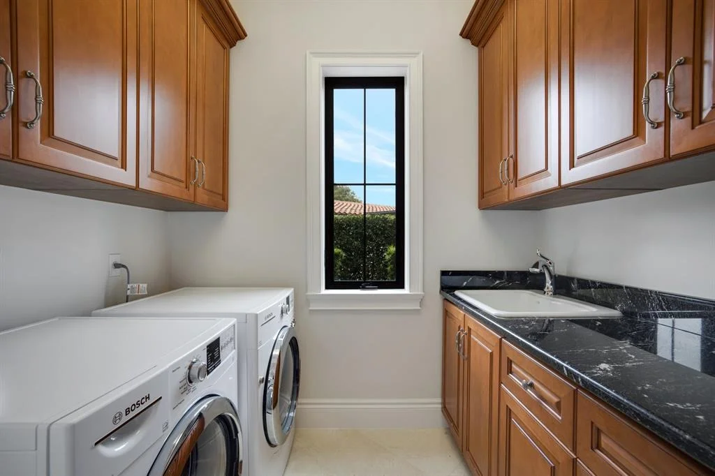 Photo of 3350 NE 6th Drive