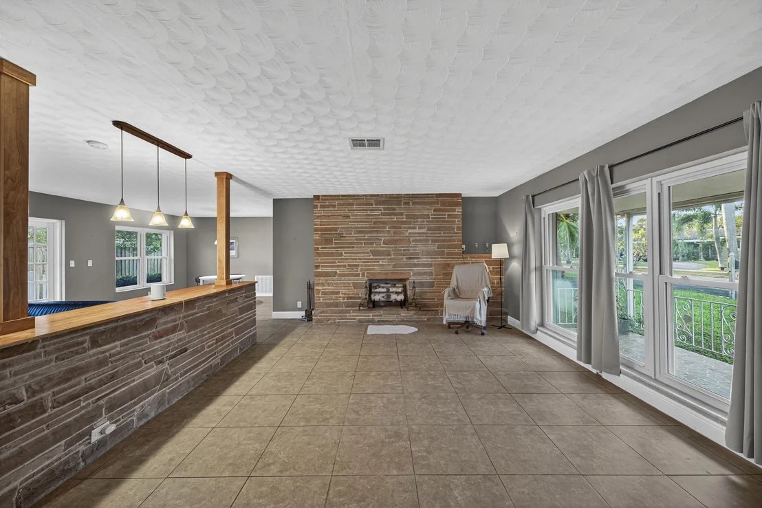 Photo of 2750 SE 3rd Street