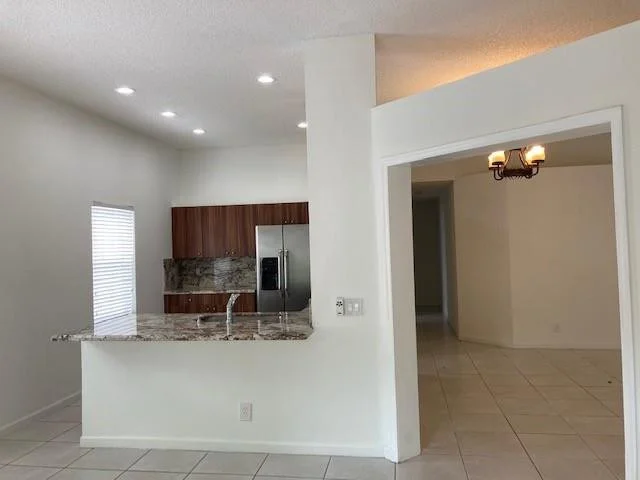 Photo of 1337 Banyan Way