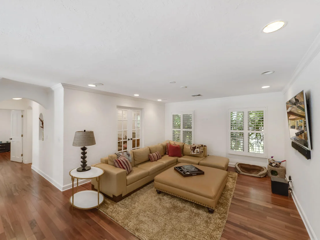 Photo of 826 Periwinkle Street