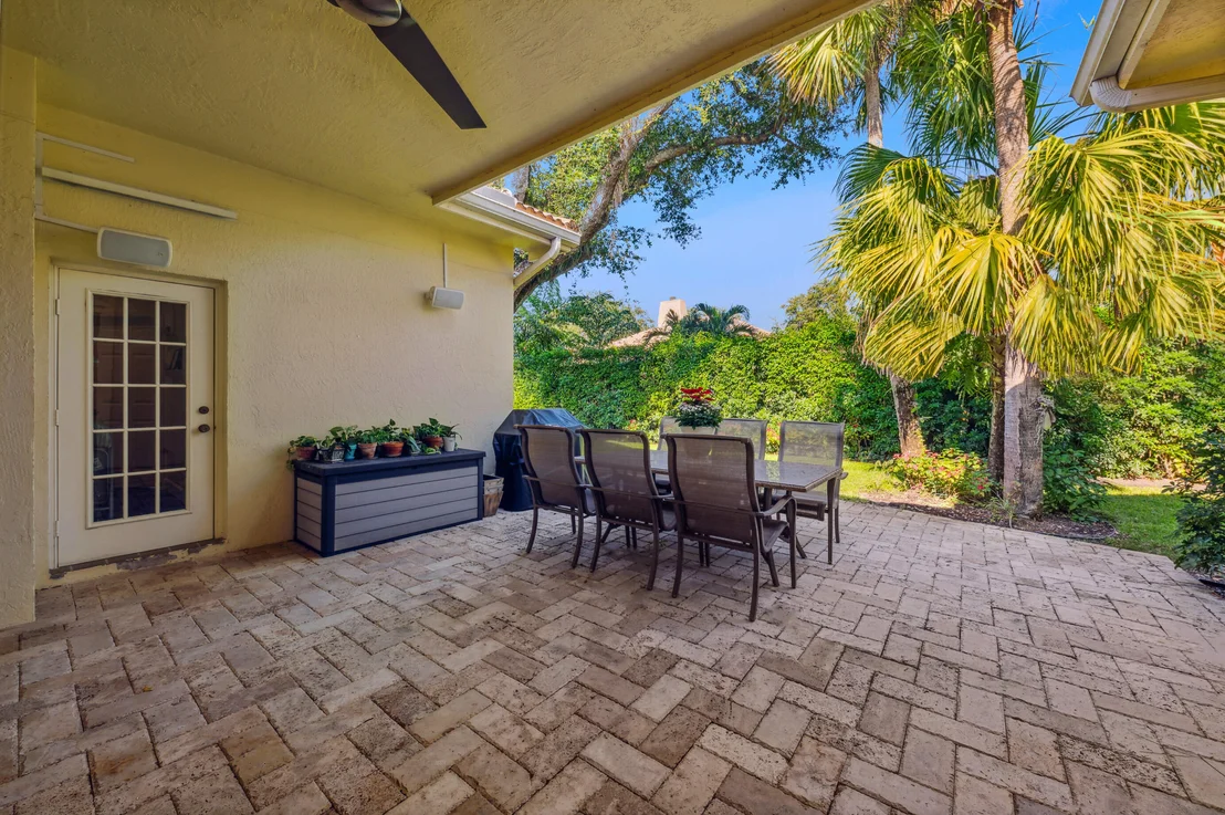 Photo of 2674 Devon Court