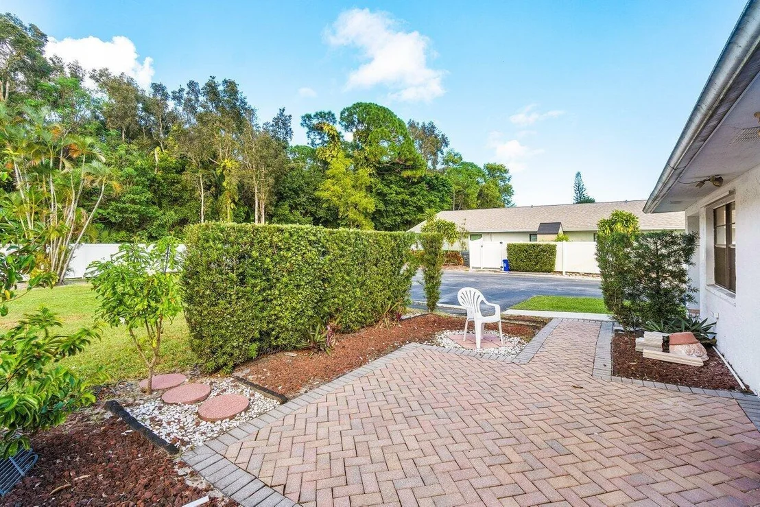 Photo of 4426 Walden Circle
