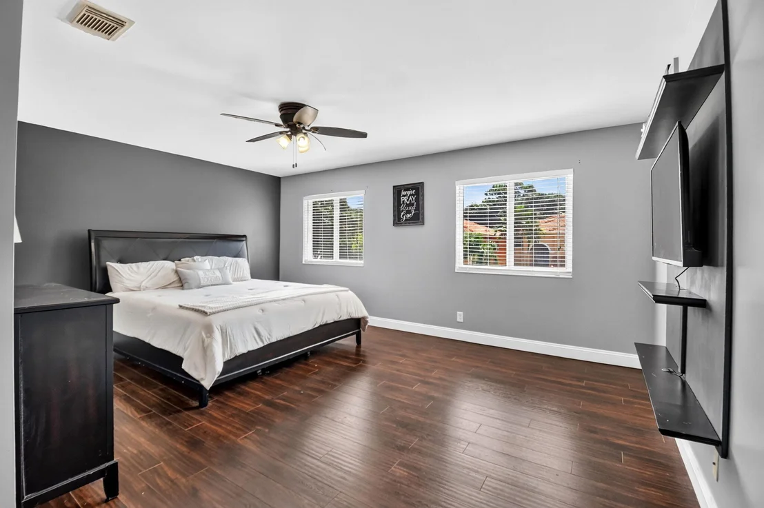 Photo of 6233 WILLOUGHBY Circle