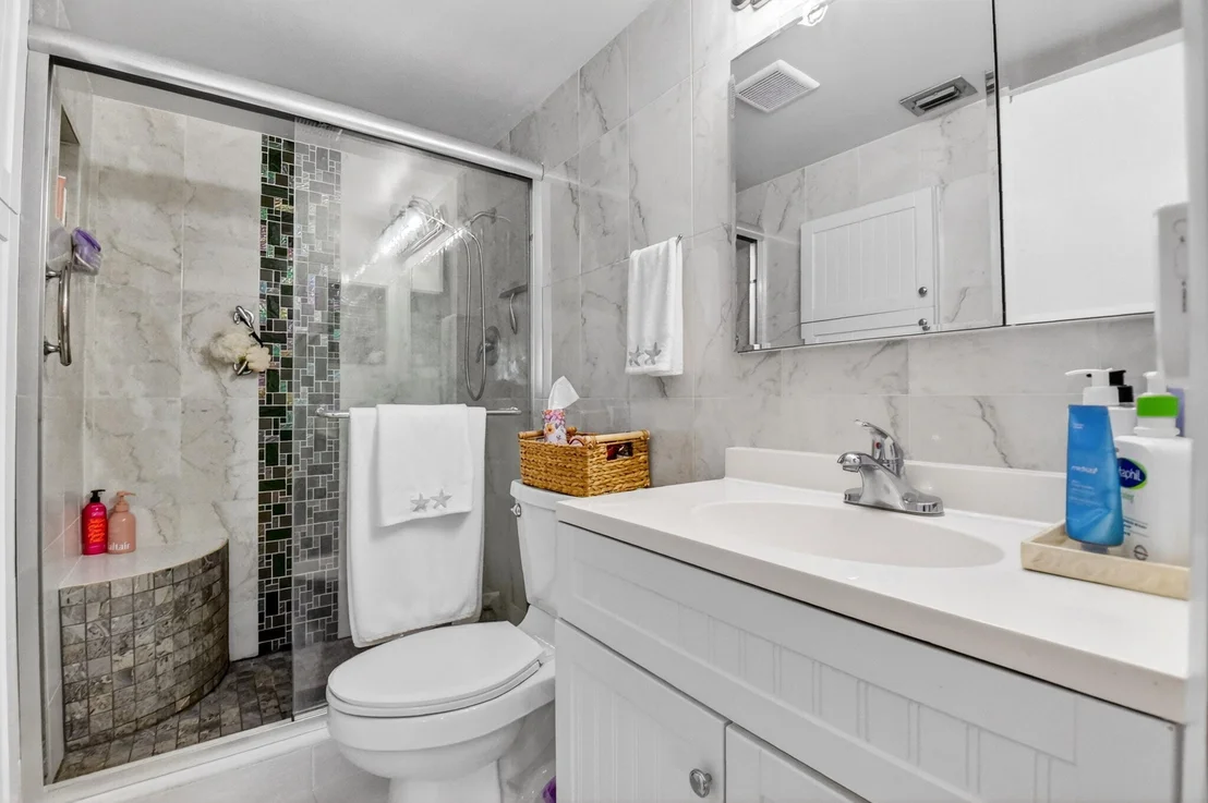 Photo of Unit D2 at 207 Pine Hov Circle