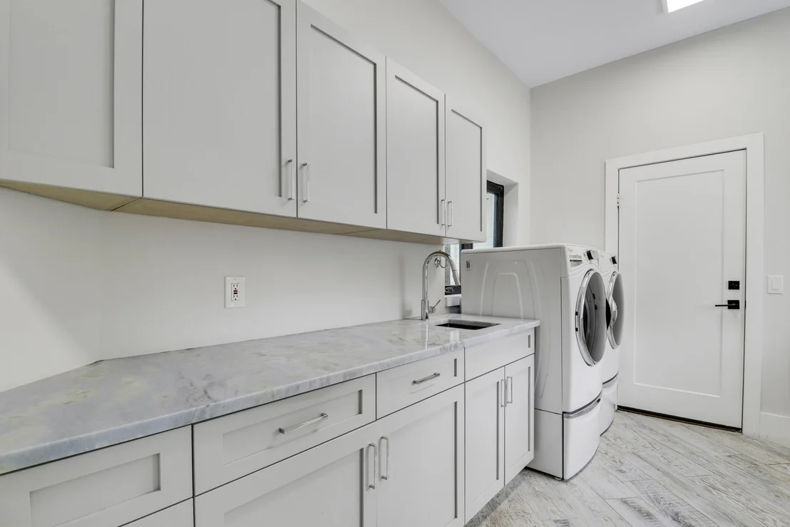Photo of 18411 SE Lakeside Drive