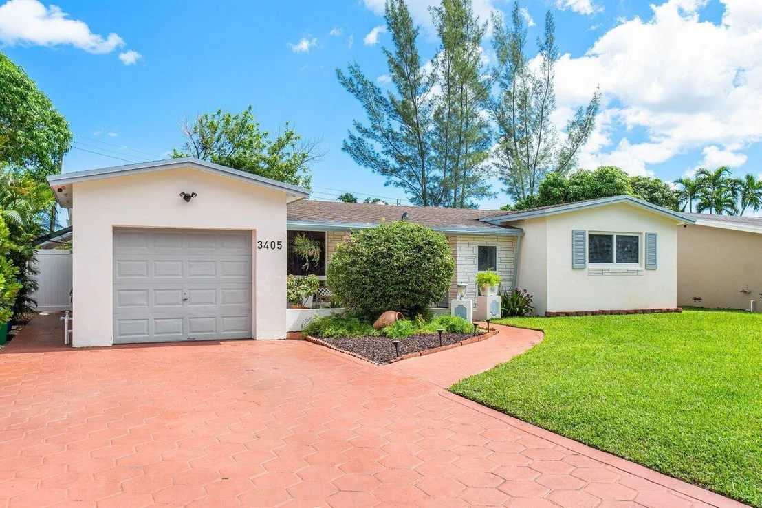 Photo of 3405 Nassau Drive