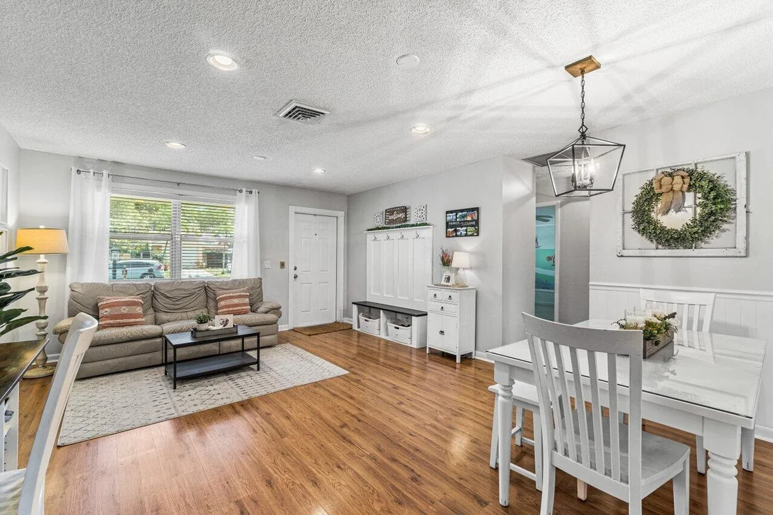 Photo of 4211 Centurian Circle