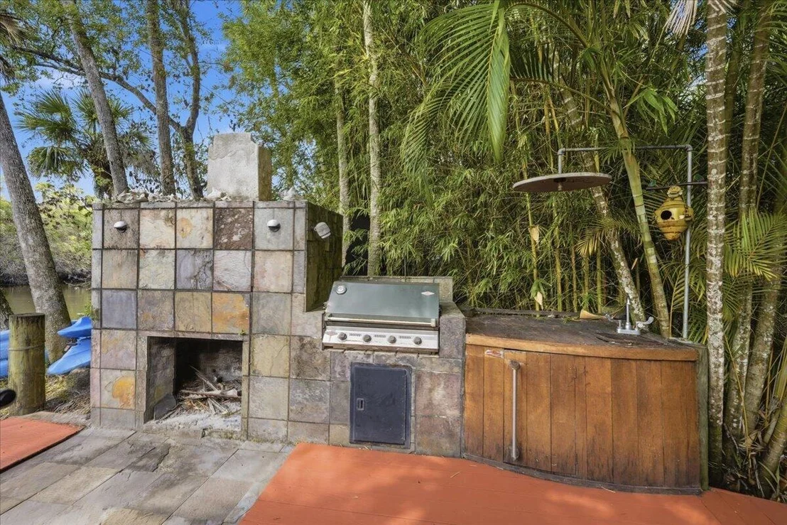 Photo of 6423 Riverland Drive