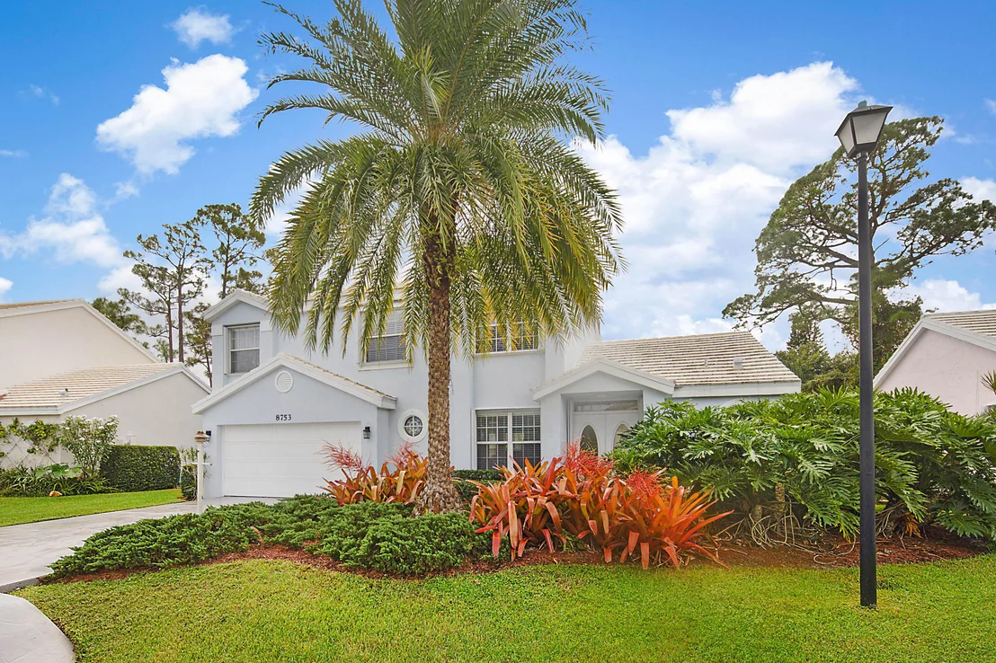 Photo of 8753 SE Riverfront Terrace