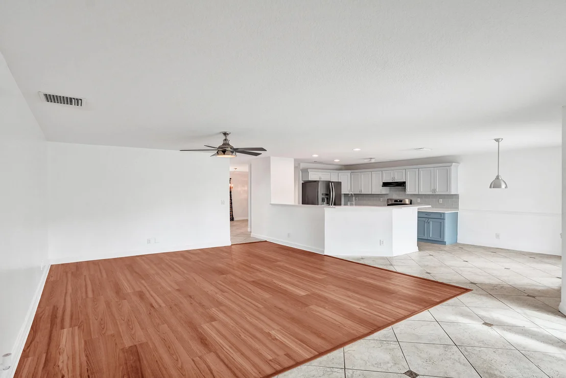 Photo of 9352 Cascade Court