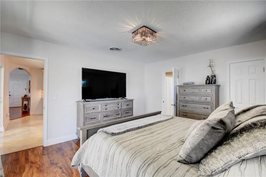 Photo of 280 SE 1st Avenue
