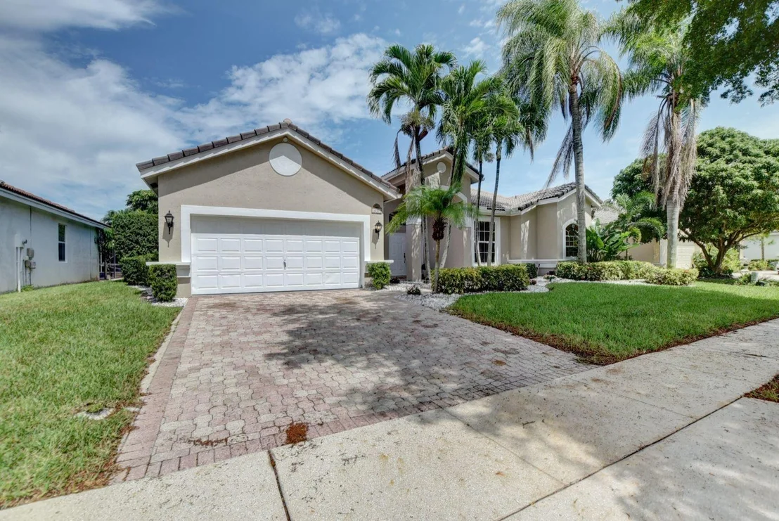 Photo of 10312 Lexington Estates Boulevard