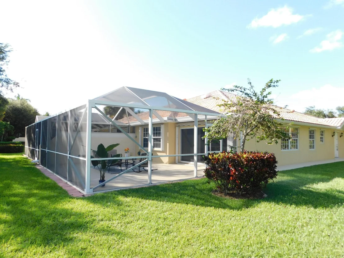 Photo of 1206 SW Balmoral Trace