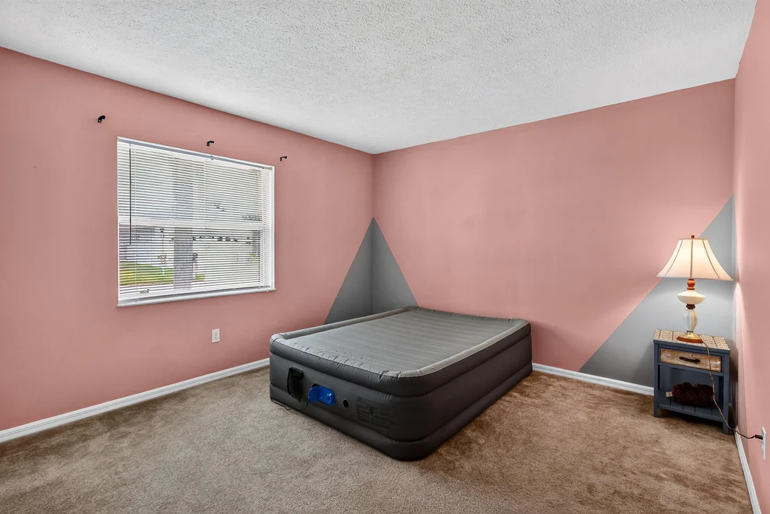 Photo of 6672 Campanilla