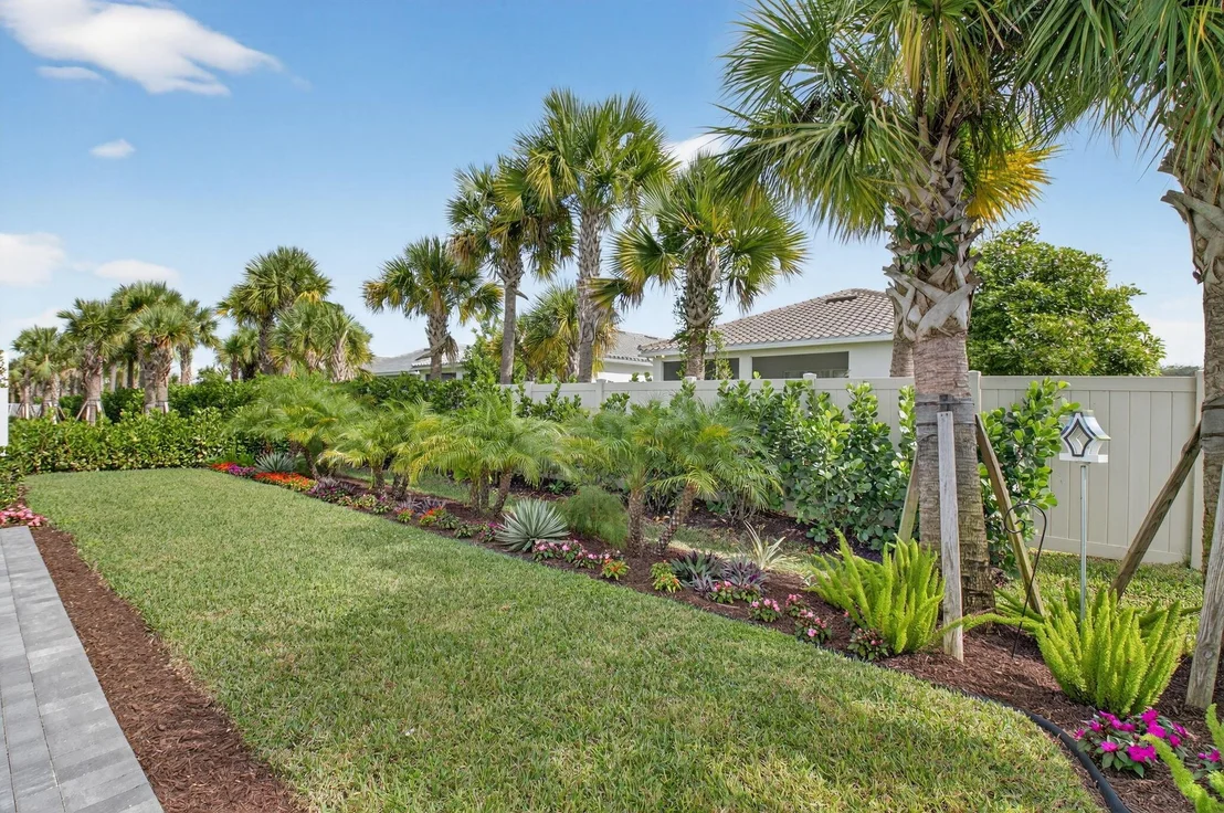Photo of 381 Zelda Lane